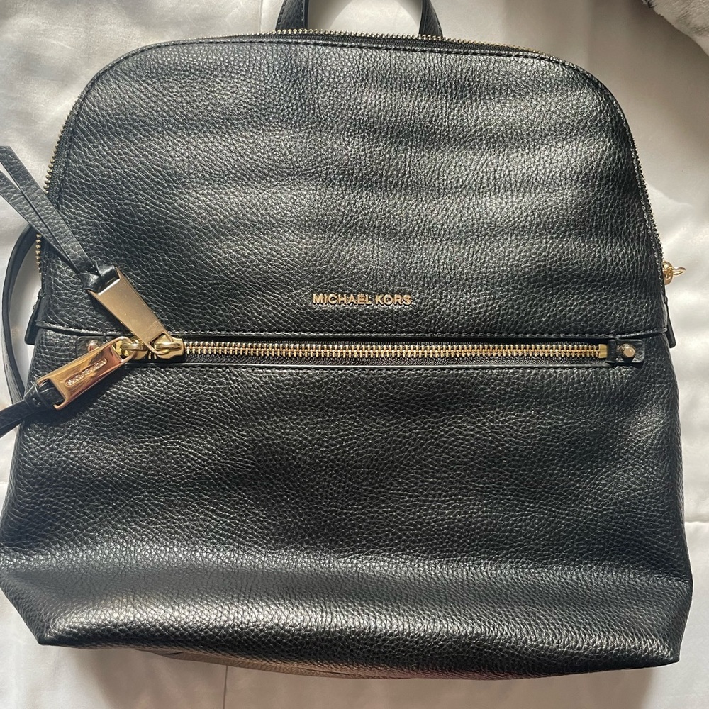 Small Michael Kors back pack